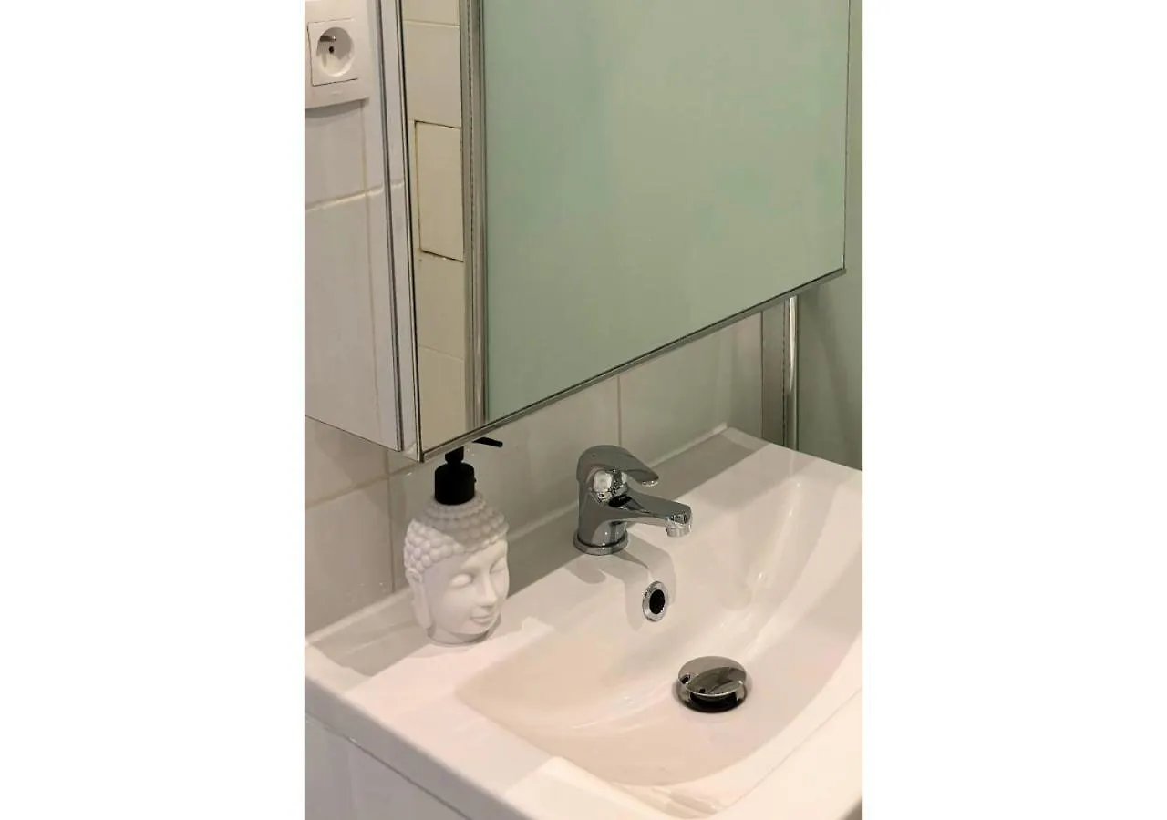 דירה Petit Paradis Parisien פריז